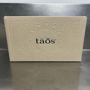 Taos EMPTY Shoe Box with Tissue and Cards - EUC